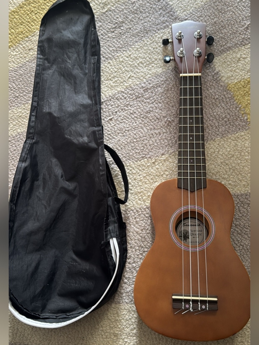 Savannah Soprano Ukulele with carryingBag